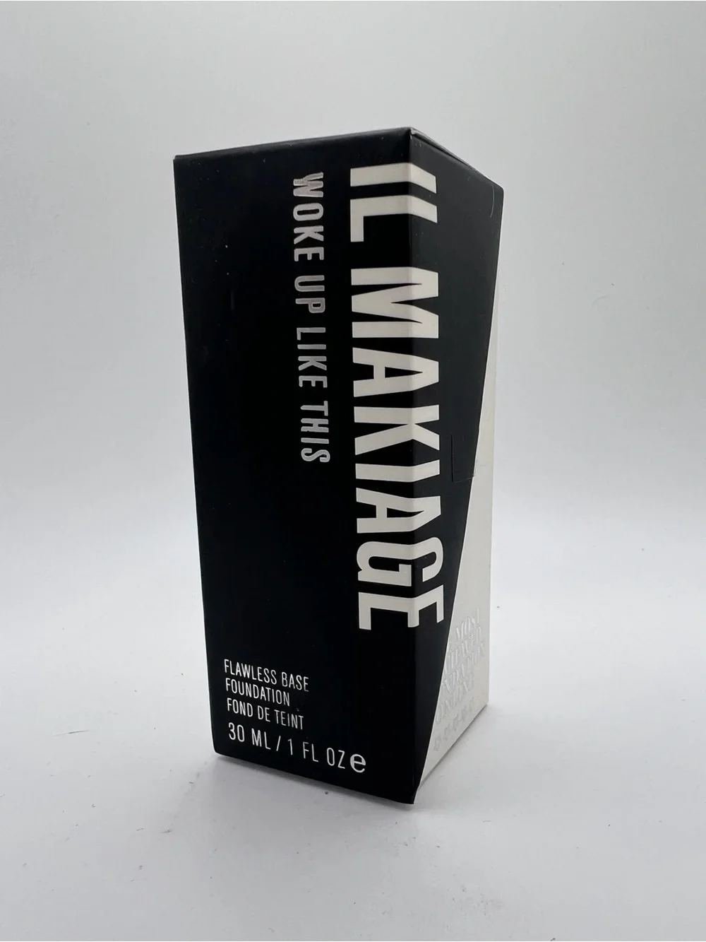 IL MAKIAGE brand new